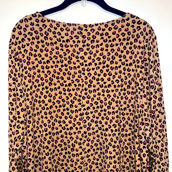 Lane Bryant Cheetah Print Blouse 18/20 NWOT - Picture 7 of 9
